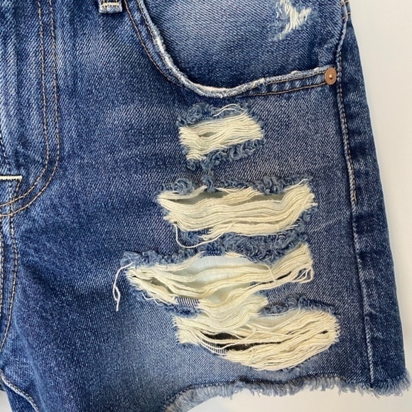 7 For All Mankind Distressed Cut-off Denim Shorts 26 - Picture 8 of 11